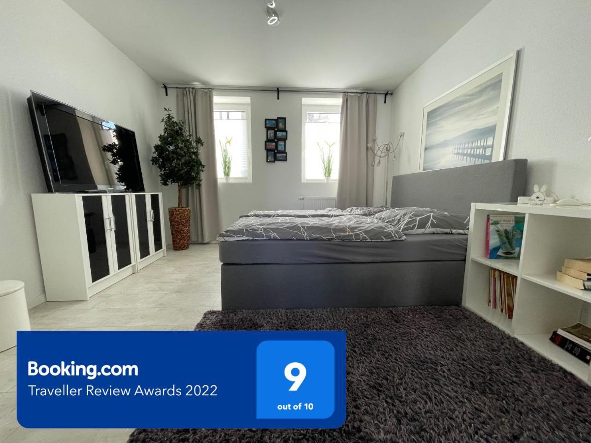 Barrierefrei - 24Std-Check-In Kontaktlos - Kingsize Bed - W-Lan - Parkplatz W 3 Bückeburg Exteriör bild